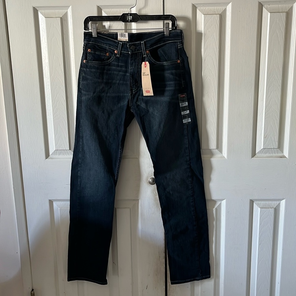 NWT Levi’s 505 Regular 29x32 Dark Blue